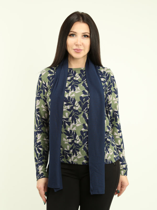 Printed Top with Solid Color Scarf