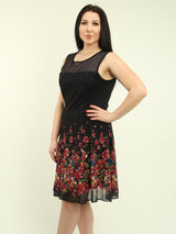Sleeveless Lace Dress