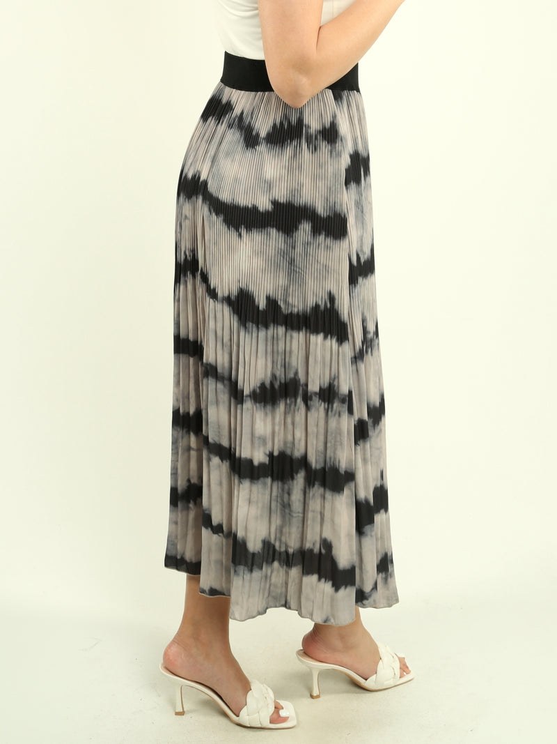 Tie-Dye Pleated Skirt