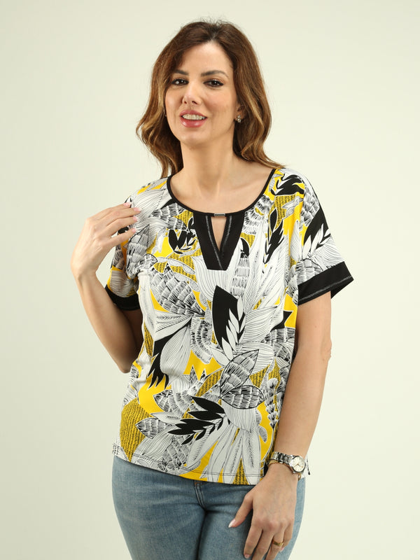 Leaves Graphic Top