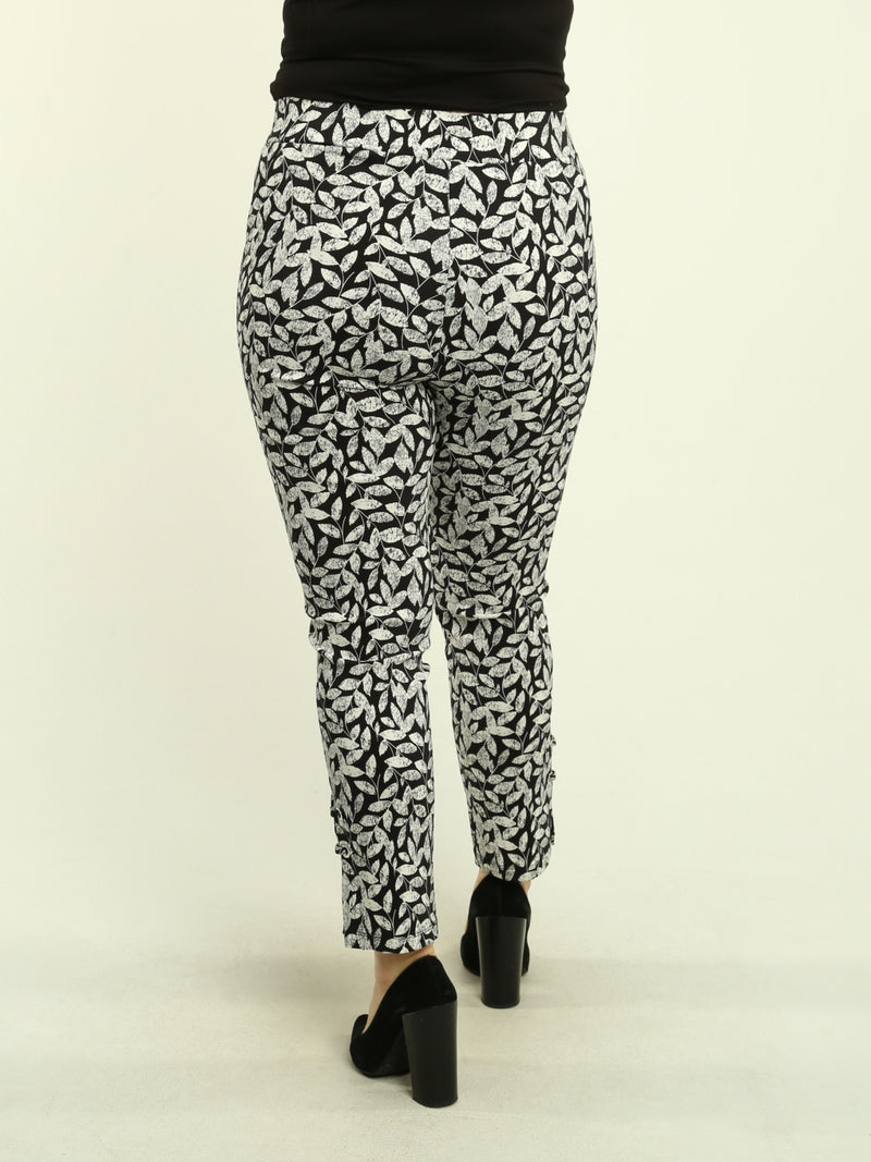 Geometric Lace-Up Detail Hem Pants