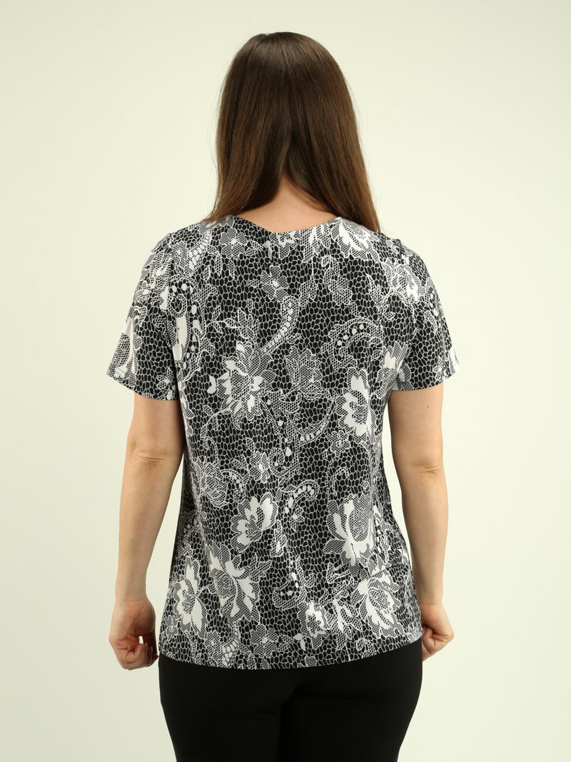 Grommet Detail Multi-print Top