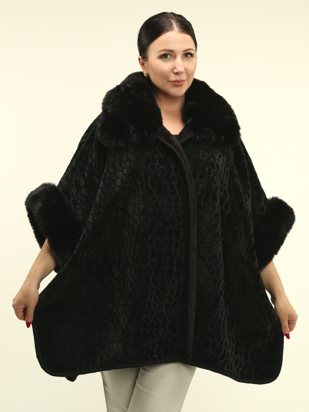 Animal Pattern Faux Fur Cape